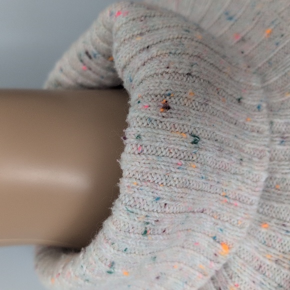 Cozy Boho Confetti Speckled Knit Sweater with Tassel Drawstring Hem – Size L - Picture 6 of 15